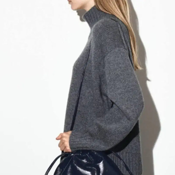 [BUNJANG] COS Cabateli Mini Clutch / 코스 cos 카바텔리 미니 클러치 팝니다