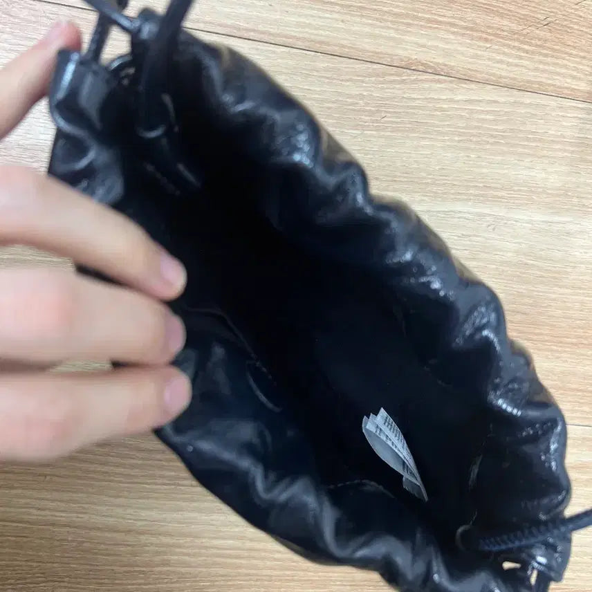 [BUNJANG] COS Cabateli Mini Clutch / 코스 cos 카바텔리 미니 클러치 팝니다