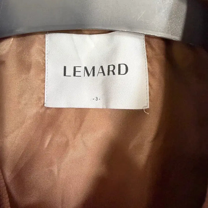 [BUNJANG] Lemard Short Jacket / 르마드 뒷밴딩 숏자켓 3