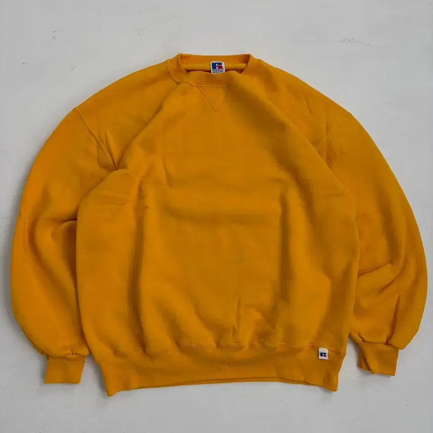 [BUNJANG] Russell 90s Sweatshirt (Yellow) / 90s Russell Sweatshirt (yellow)