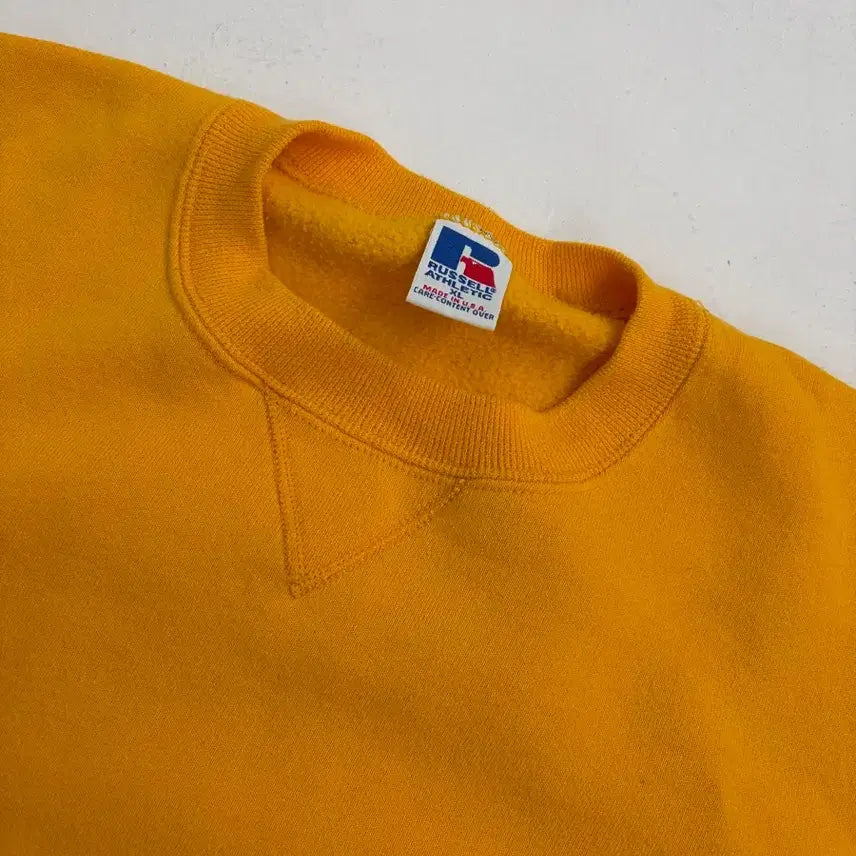 [BUNJANG] Russell 90s Sweatshirt (Yellow) / 90s Russell Sweatshirt (yellow)