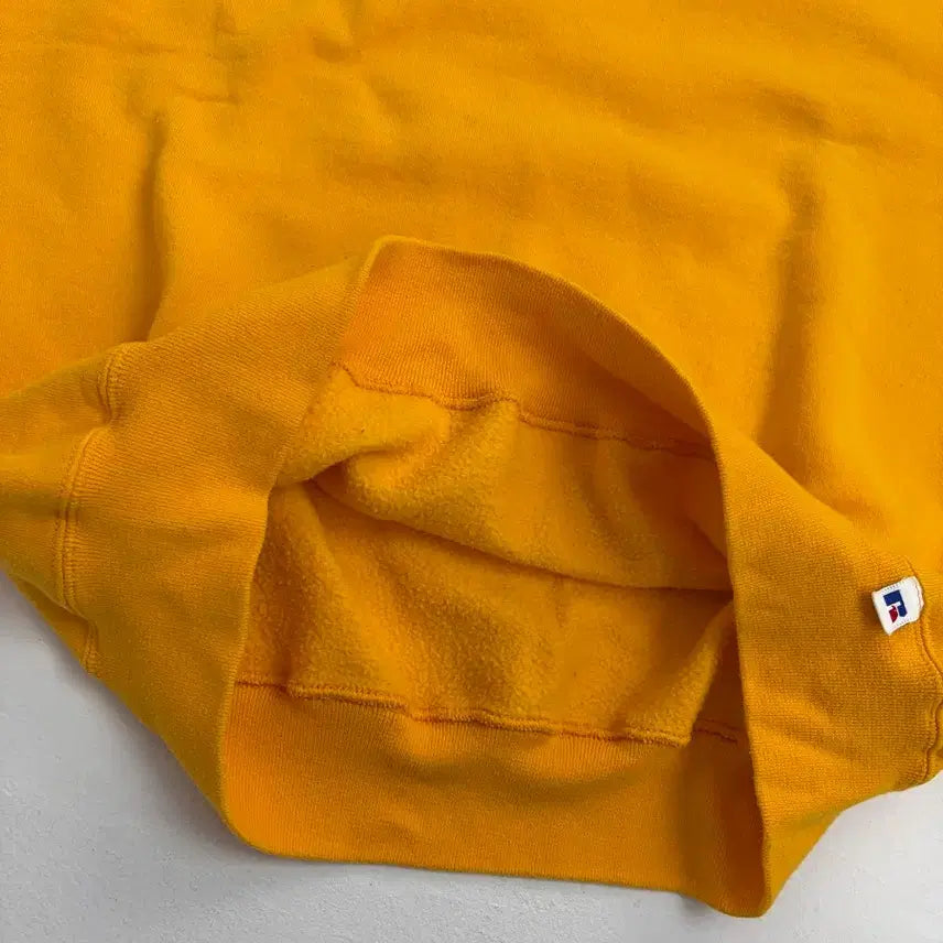 [BUNJANG] Russell 90s Sweatshirt (Yellow) / 90s Russell Sweatshirt (yellow)