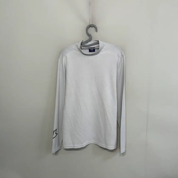 [BUNJANG] Cutter & Buck Men's Golf T-Shirt (Size 100) / 커터앤벅 남성 골프 티셔츠 100