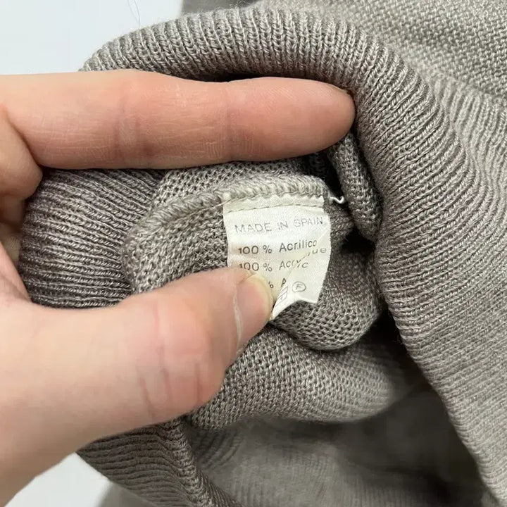 [BUNJANG] Lacoste Beige V-Neck Cardigan / [110] 90s 라코스테 빅사이즈 베이지 남성 브이넥 가디건