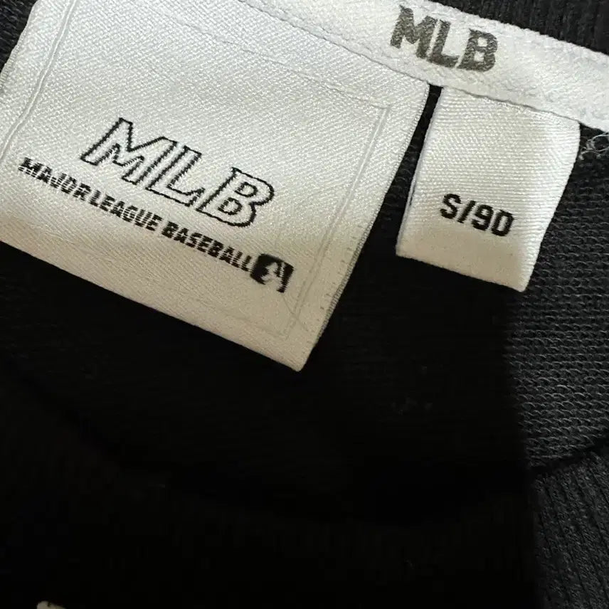[BUNJANG] MLB Monogram Big Logo Sweatshirt - Black / MLB 모노그램 백 빅로고 맨투맨 엠엘비맨투맨 블랙