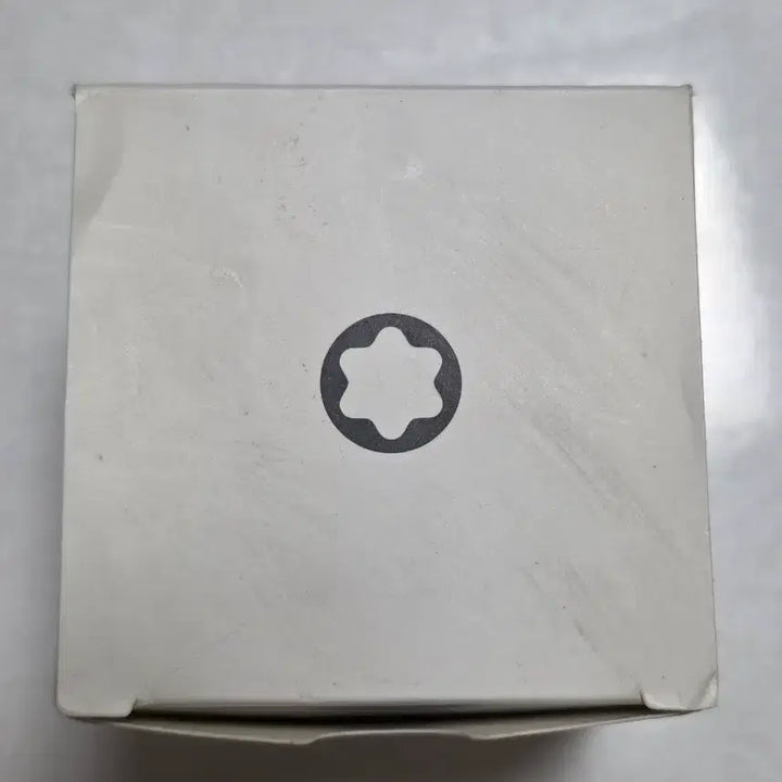 [BUNJANG] Montblanc William Shakespeare Velvet Red Ink / 몽블랑 한정판 잉크 윌리엄 셰익스피어 벨벳레드