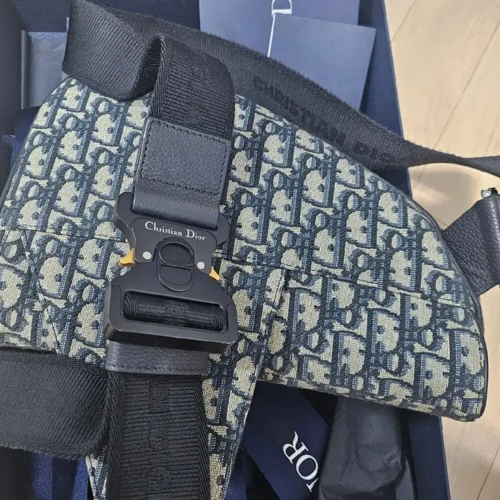[BUNJANG] Dior Oblique Saddle Bag / 디올 오블리크 새들백