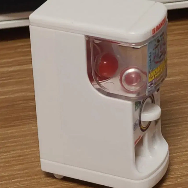 [BUNJANG] Bandai Capsule Machine Gachapon Machine / 반다이 캡슐머신 가챠머신 가챠