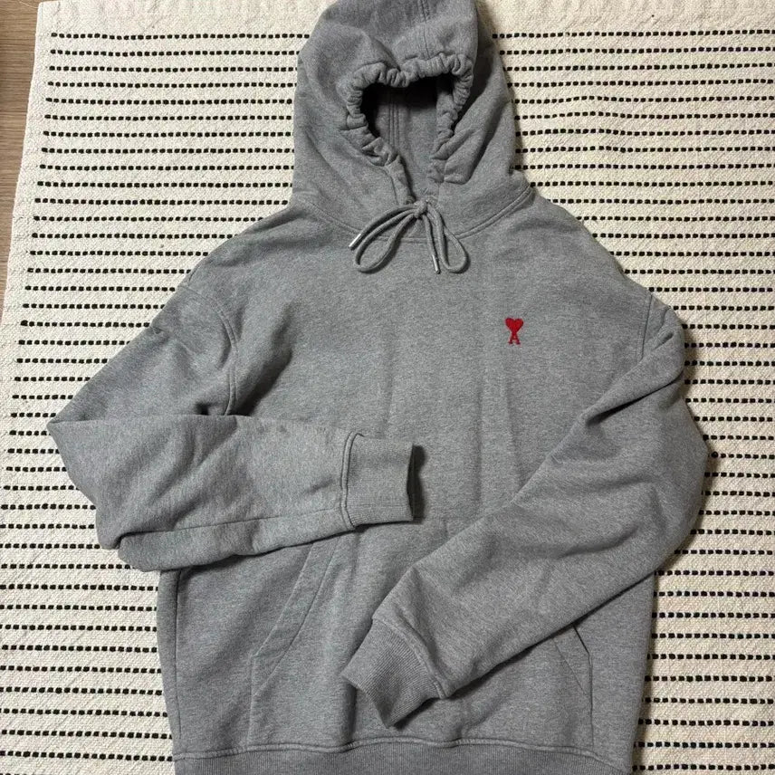 [BUNJANG] AMI Hooded Sweatshirt / 아미 후드티(백화점 모델)