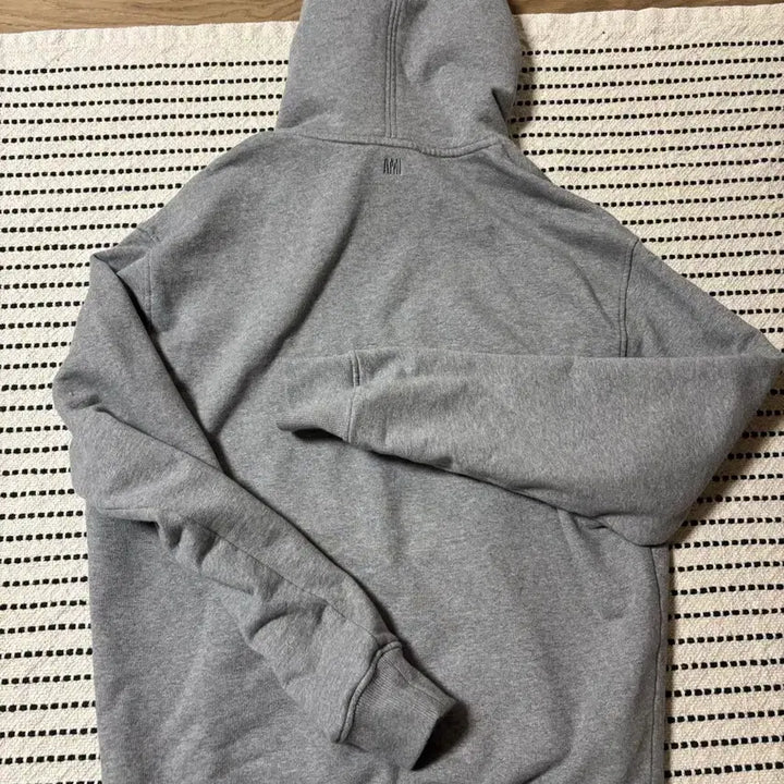 [BUNJANG] AMI Hooded Sweatshirt / 아미 후드티(백화점 모델)