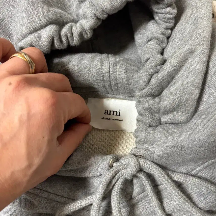 [BUNJANG] AMI Hooded Sweatshirt / 아미 후드티(백화점 모델)