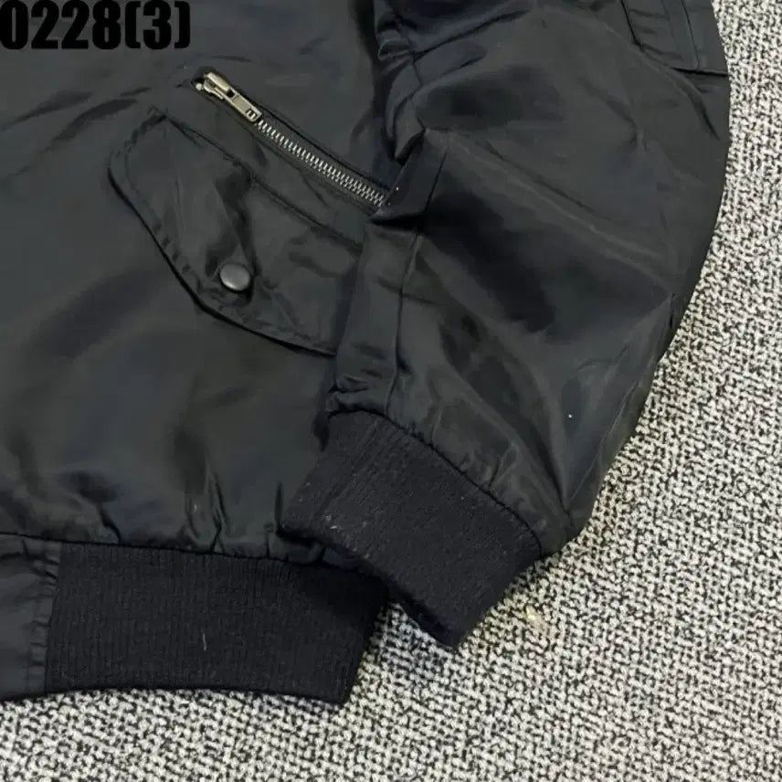 [BUNJANG] M.D.Marines Patch Black Bomber Jacket / 블랙 항공 점퍼 M.D.Marines 패치 l 0228