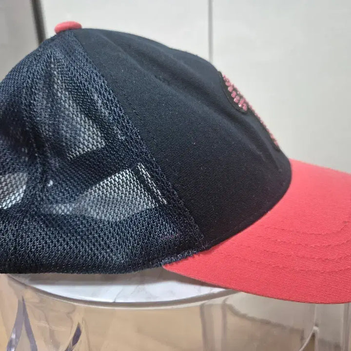 [BUNJANG] MLB Pink Cubic Embellished Trucker Cap / MLB 트러커캡 판매합니다