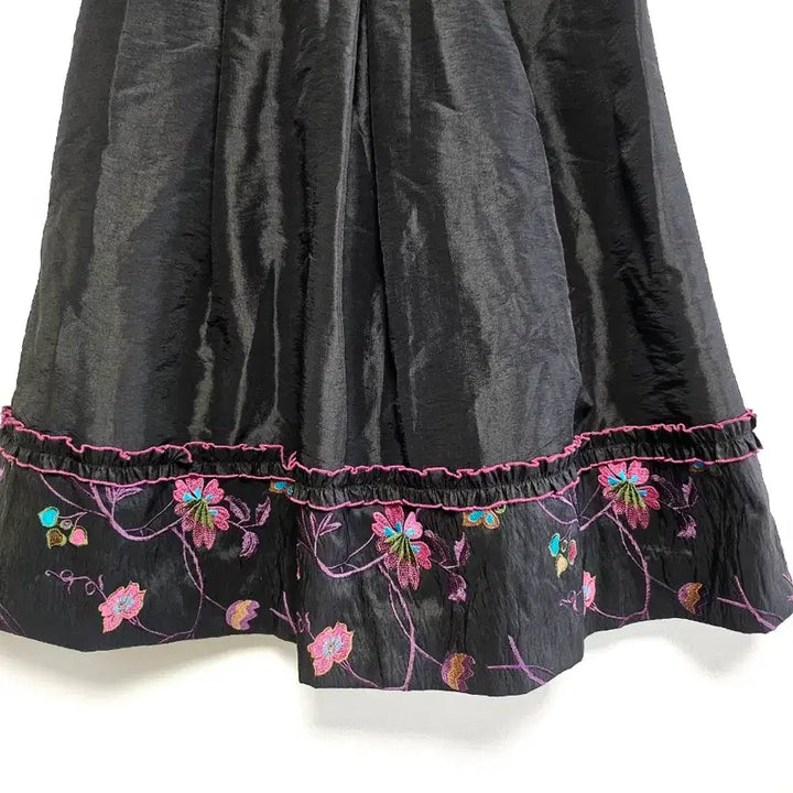 [BUNJANG] Silk Road Embroidered Skirt / 실크로드 자수 스커트