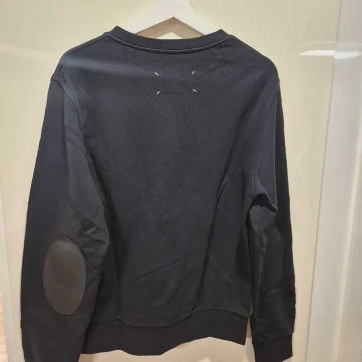 [BUNJANG] Maison Margiela Leather Patch Sweatshirt / 마르지엘라 블랙 팔꿈치 가죽패치 맨투맨 (48)