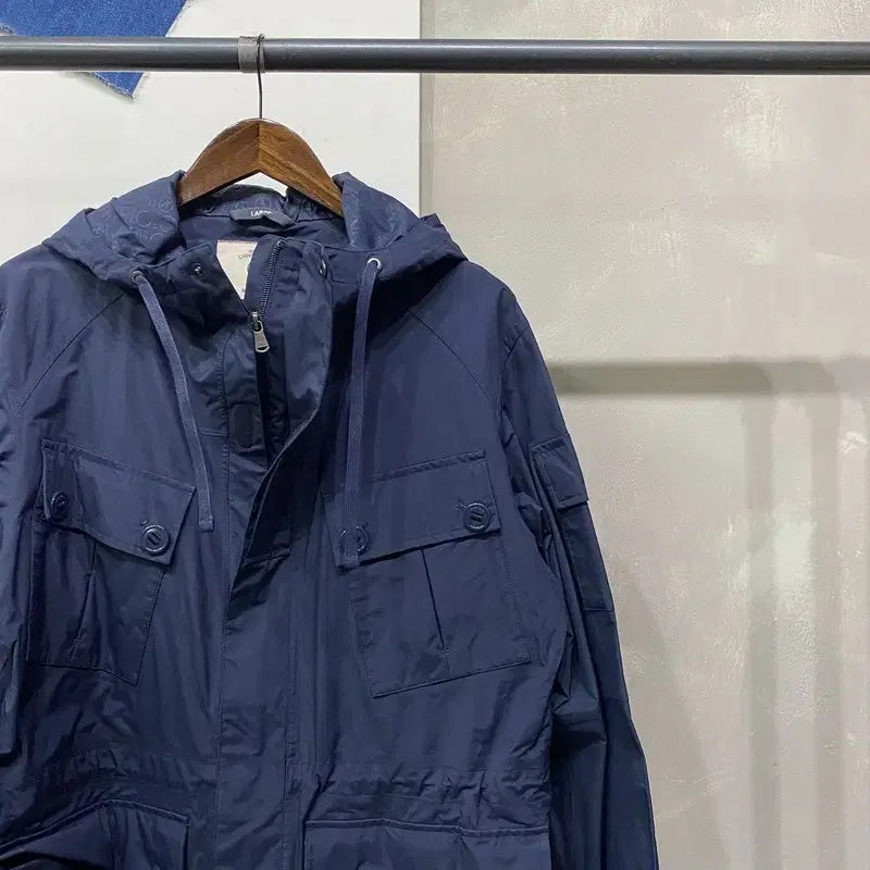 [BUNJANG] Aigle Outdoor Navy Field Windbreaker Jacket / (105) 에이글 아웃도어 네이비 필드 바람막이 자켓