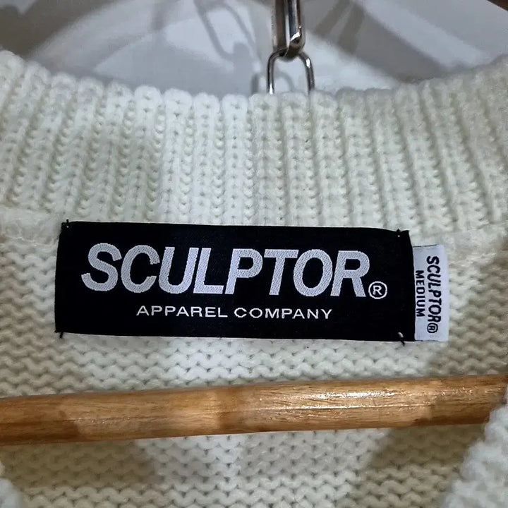 [BUNJANG] Sculptor Cable Knit Vest / [M]스컬프터 케이블 니트 조끼(만원샵)