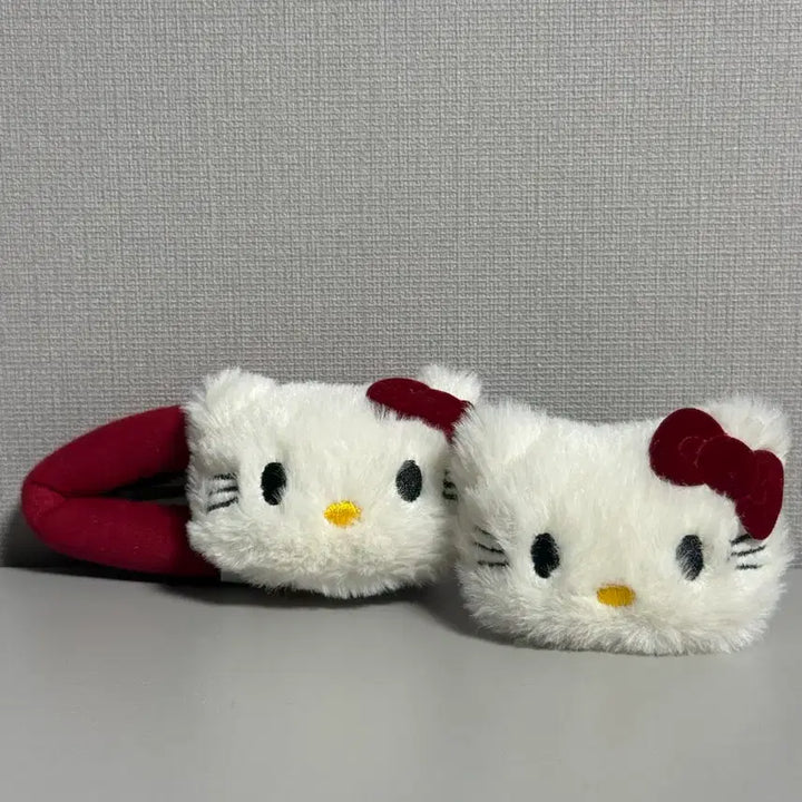 [SOLD OUT] 키티 헤어삔 머리삔 머리끈 액세서리