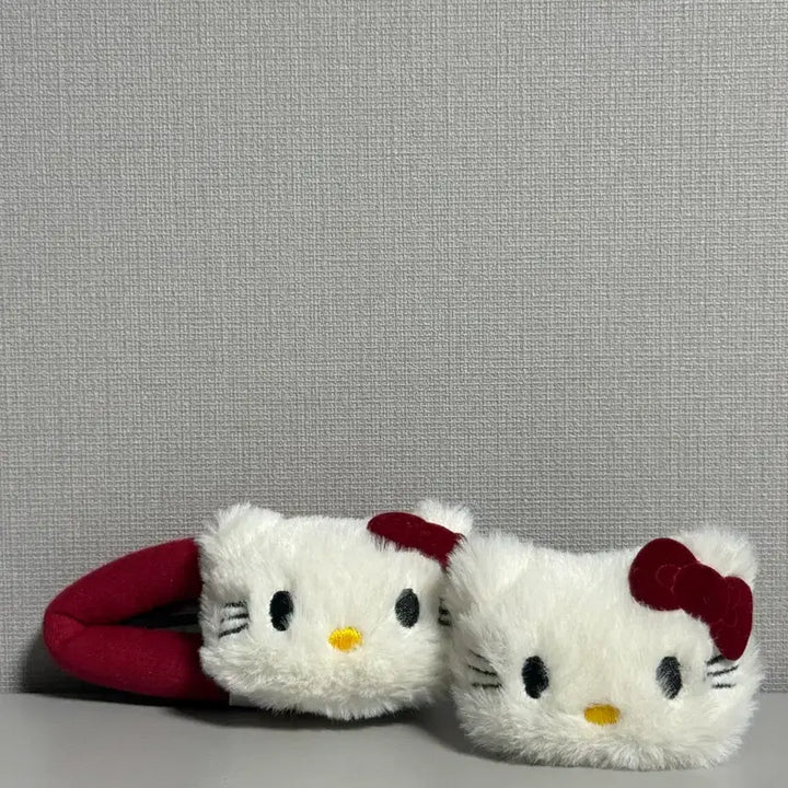 [SOLD OUT] 키티 헤어삔 머리삔 머리끈 액세서리