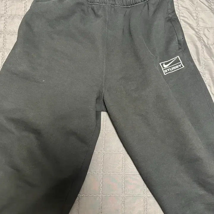 [BUNJANG] Nike Stussy Collaboration Sweatshirt and Pants Set / 나투시 세트 팔아요 (나이키 스투시)