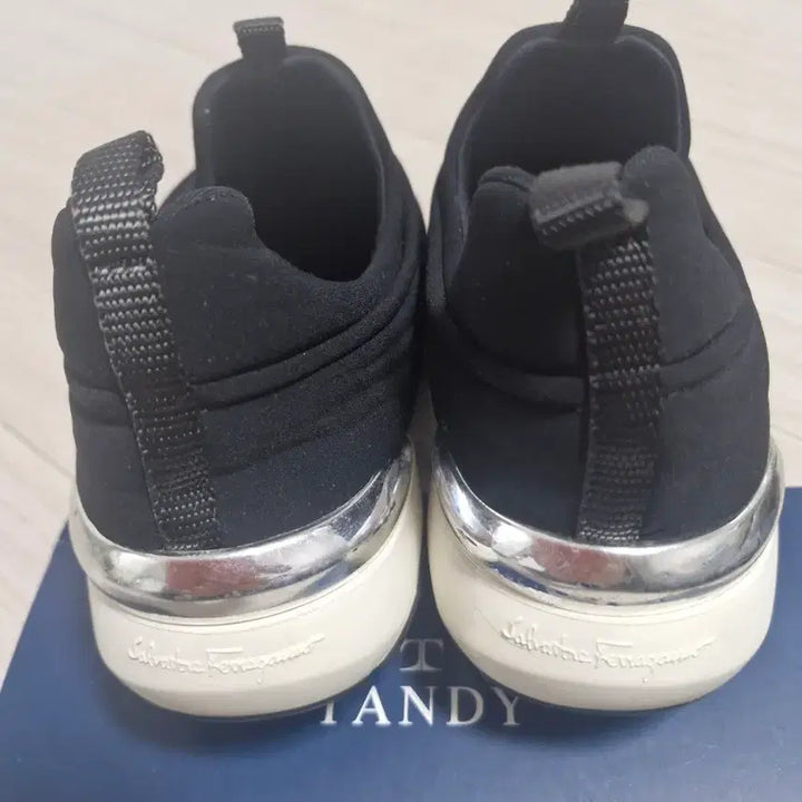 [BUNJANG] Ferragamo Black Slip-on Sneakers 225 / 페라가모 블랙 슬립온 운동화225