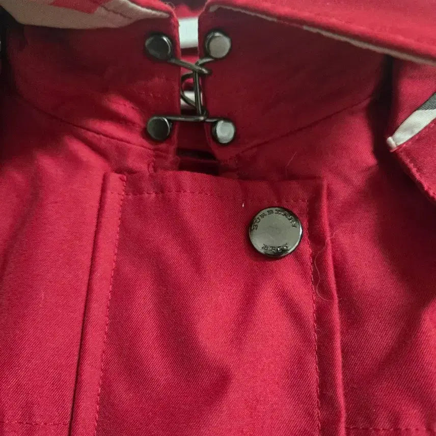 [BUNJANG] Burberry Windbreaker Jacket / 버버리 바람막이 자켓 팝니다