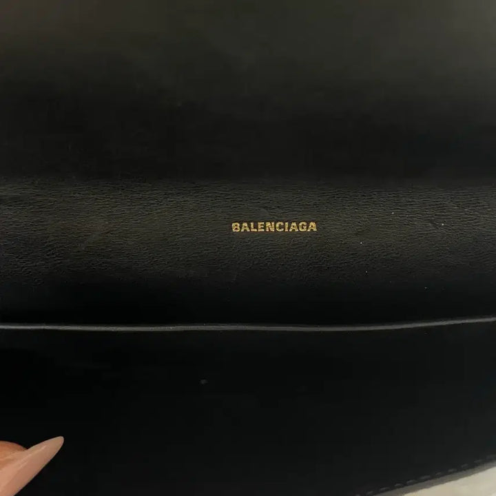 [BUNJANG] Balenciaga Hourglass Clutch Bag / 발렌시아가 아워글래스 클러치 정품
