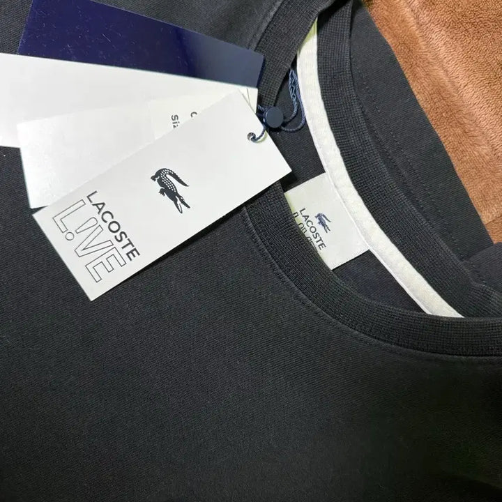 [BUNJANG] Lacoste Short Sleeve T-Shirt - Size M / [M] 라코스테 반팔
