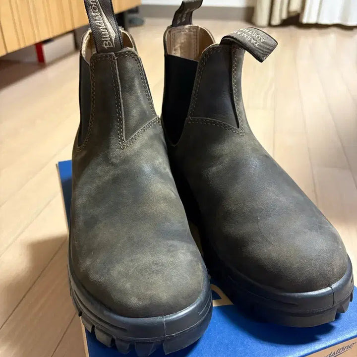 [BUNJANG] Blundstone 2239 Chelsea Boots Brown Size 6 / 블런드스톤 2239 브라운 6사이즈