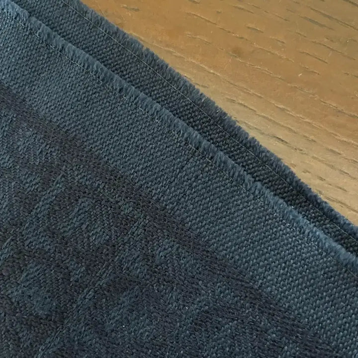 [BUNJANG] Ferragamo Gancini Logo Navy Scarf / 페라가모 간치니 로고 네이비 스카프