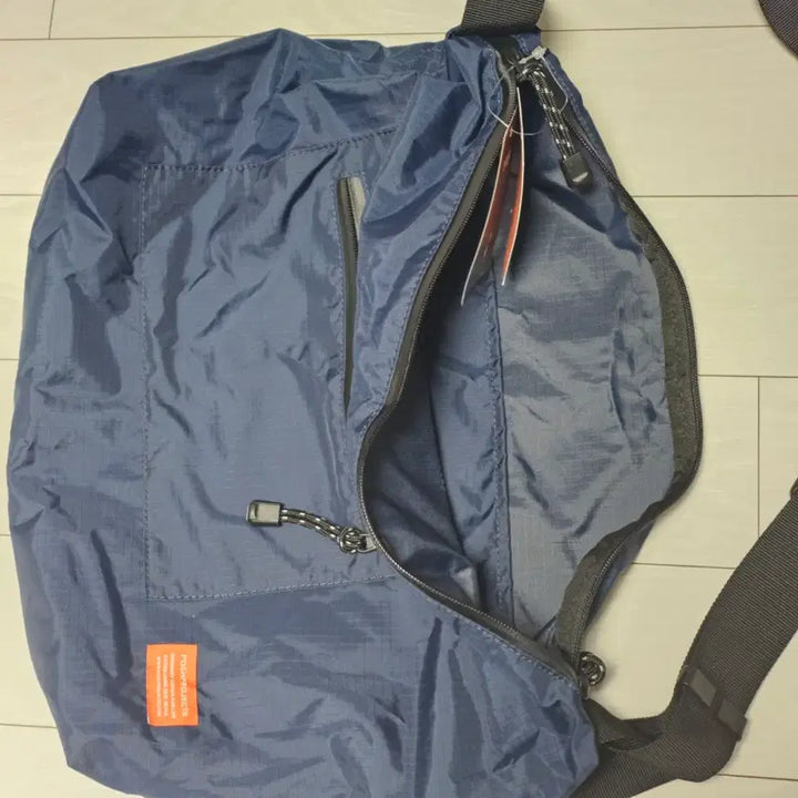 [BUNJANG] Posh Project F115 Go Out Crossbody Bag - Navy / 포쉬프로젝트 F115 고아웃 백 네이비