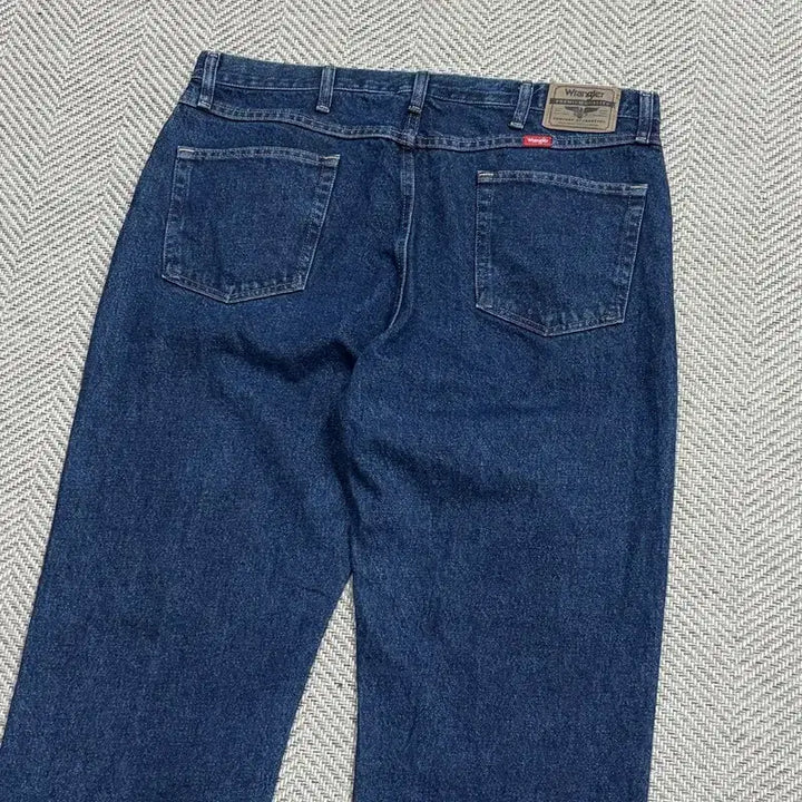 [BUNJANG] Wrangler Basic Denim Pants / 랭글러 베이직 데님 팬츠 v1718