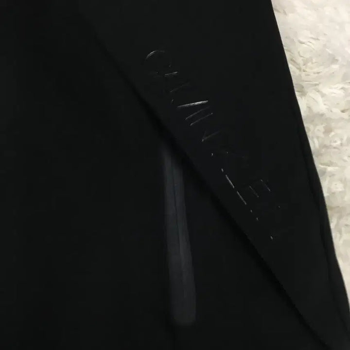 [BUNJANG] Calvin Klein Women's Windproof Jacket / 캘빈클라인 여성 방풍 자켓 만원샵 CC02