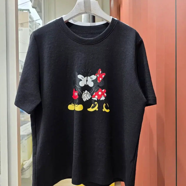 [SOLD OUT] 미키마우스 미니마우스 캐릭터 반팔 티셔츠