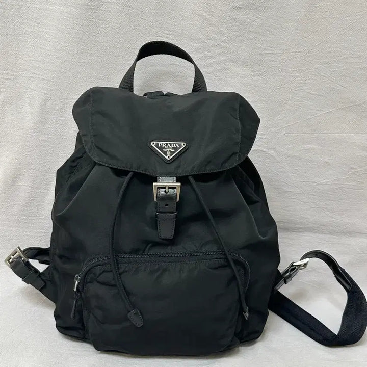 [BUNJANG] Prada One-Pocket Backpack Nylon Medium / 프라다 원포켓 백팩 나일론 포코노 미디엄