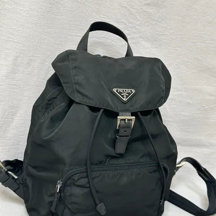 [BUNJANG] Prada One-Pocket Backpack Nylon Medium / 프라다 원포켓 백팩 나일론 포코노 미디엄