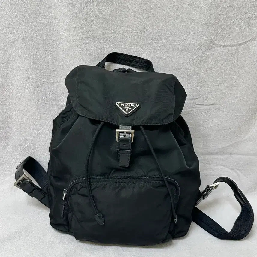 [BUNJANG] Prada One-Pocket Backpack Nylon Medium / 프라다 원포켓 백팩 나일론 포코노 미디엄