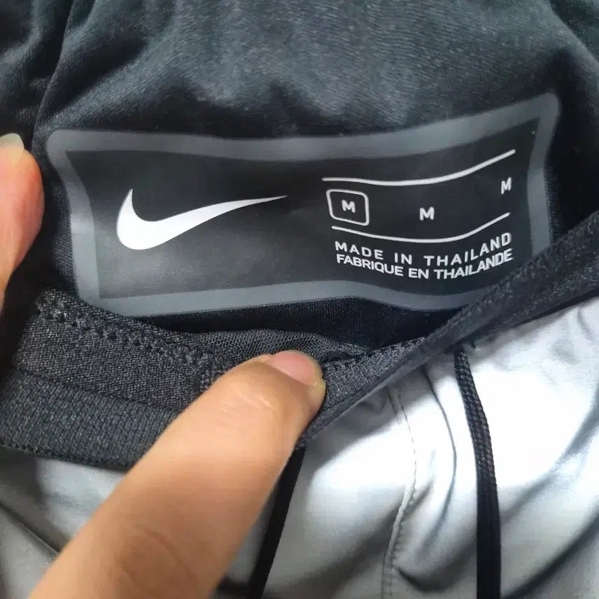 [BUNJANG] Nike Reflective Running Shorts / 나이키 반사 러닝반바지 트레이닝복