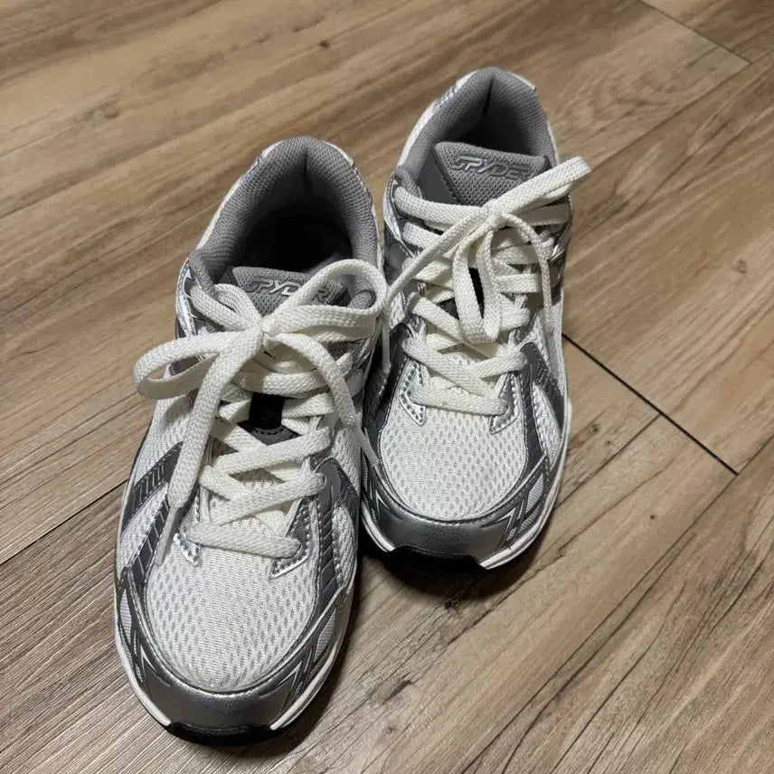 [BUNJANG] Spider Insider Sneakers / 스파이더 인사이더 운동화 팝니다