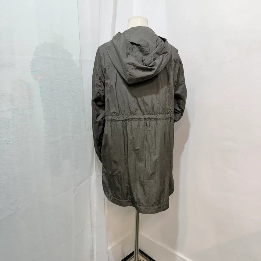 [SOLD OUT] 안다르 바스락 나일론 카키바람막이 윈드브레이커 4212