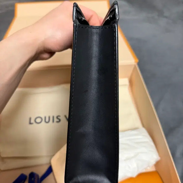 [BUNJANG] Louis Vuitton Monogram Clutch Black / 루이비통 모노그램 클러치 블랙