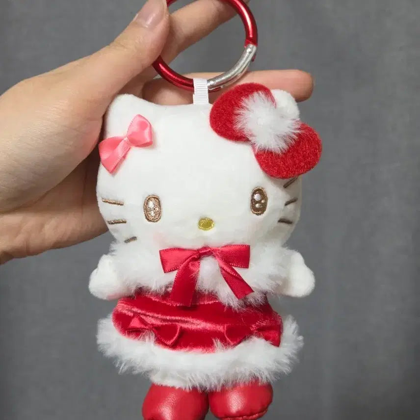 [BUNJANG] Hello Kitty Winter Kuji Mascot / 헬로키티 겨울 쿠지 마스코트