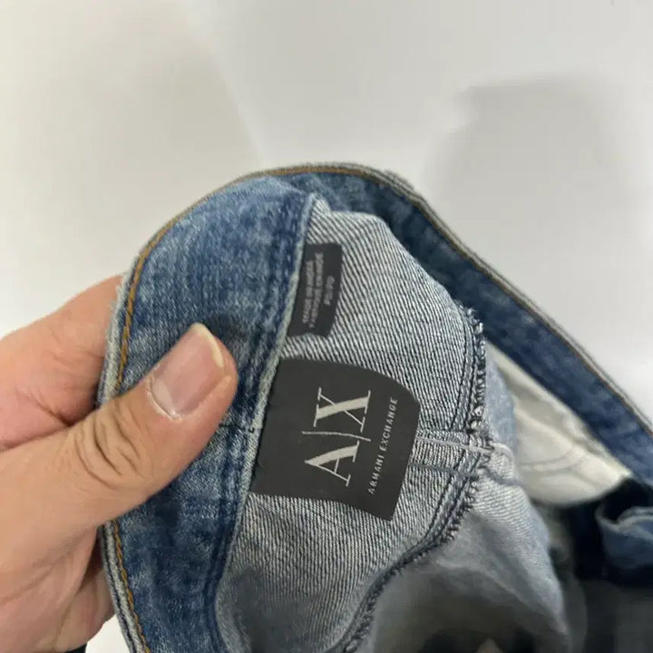 [BUNJANG] Armani Vintage Washed Denim Jeans 29 / [만원 아라비아빈티지]아르마니 데미지 워싱 데님 청바지 29