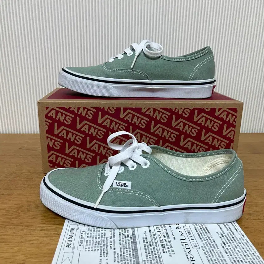 [BUNJANG] Vans Authentic Iceberg Green Sneakers / 반스 어센틱 아이스버그그린 235