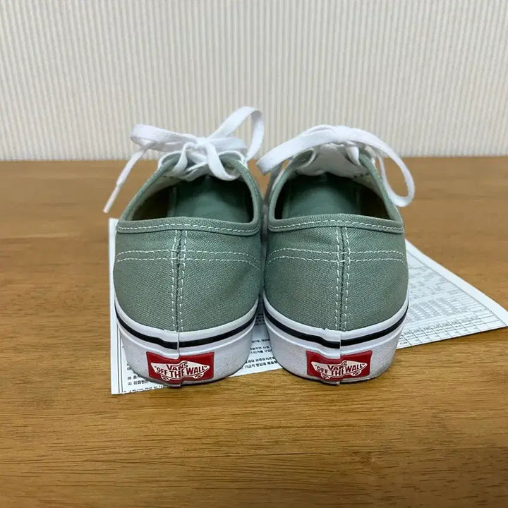 [BUNJANG] Vans Authentic Iceberg Green Sneakers / 반스 어센틱 아이스버그그린 235