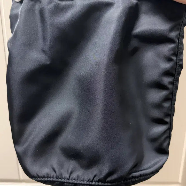 [BUNJANG] Prada Re-Nylon Pouch Bag / (정품) 프라다 리나일론 파우치백