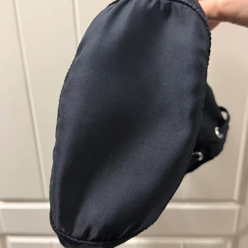[BUNJANG] Prada Re-Nylon Pouch Bag / (정품) 프라다 리나일론 파우치백