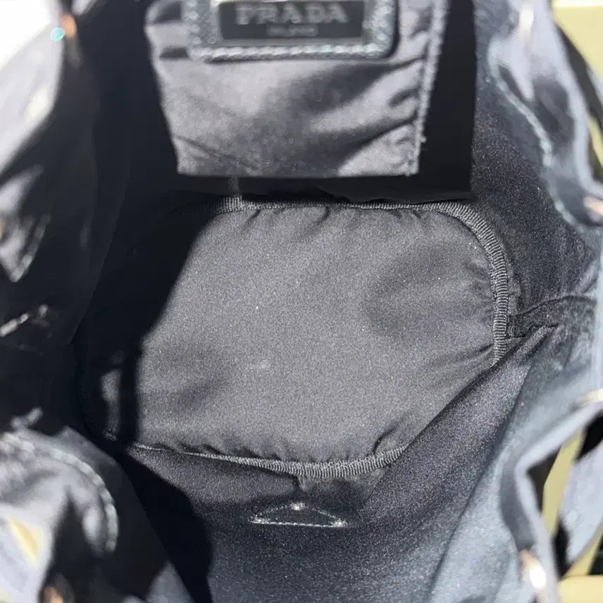 [BUNJANG] Prada Re-Nylon Pouch Bag / (정품) 프라다 리나일론 파우치백