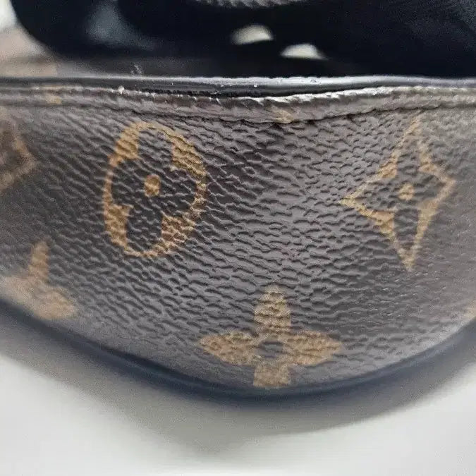 [BUNJANG] Louis Vuitton Monogram S-Lock Sling Bag M45807 / 루이비통 모노그램 S락 슬링백  M45807