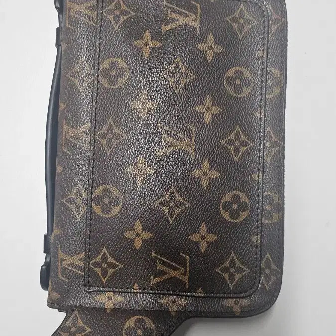 [BUNJANG] Louis Vuitton Monogram S-Lock Sling Bag M45807 / 루이비통 모노그램 S락 슬링백  M45807